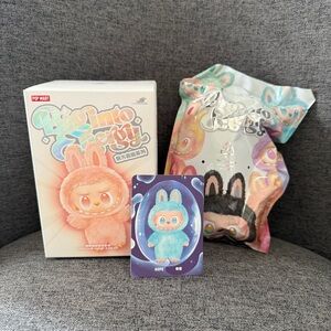 Pop mart Authentic LABUBU Big Into Energy HOPE